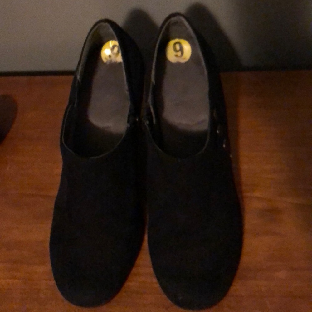 Black Booties - Picture 2 of 4